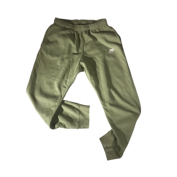 Nike Sportswear Club Green  Fleece Jogger Sweatpants BV2671 - Picture 2 of 10